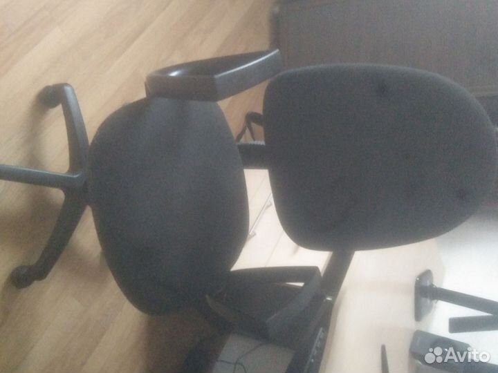 Компьютерное кресло