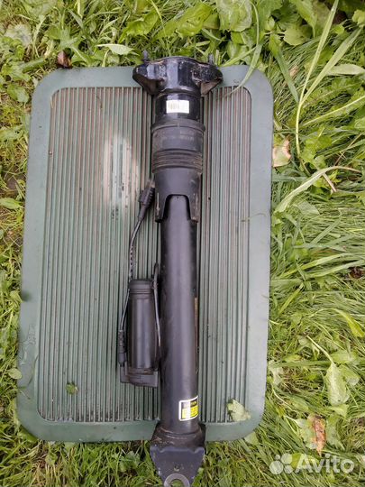 Амортизатор задний Mercedes ML GL(166)