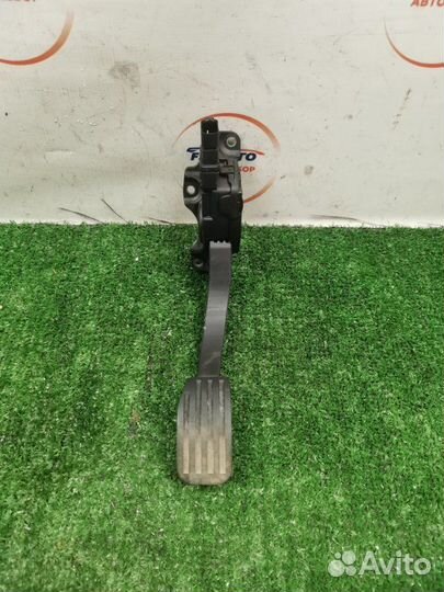 Педаль газа Ford Mondeo 4 седан 2.0 aoba 2008