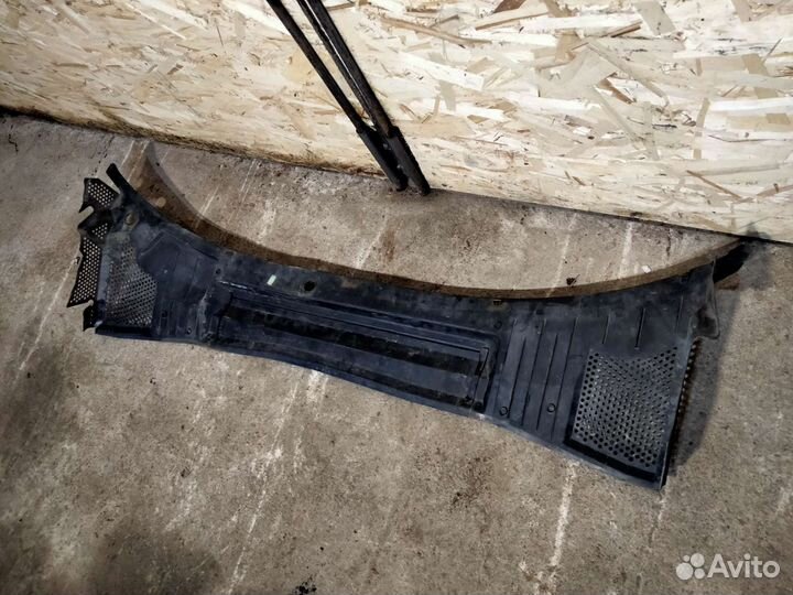 Жабо Opel Vectra B