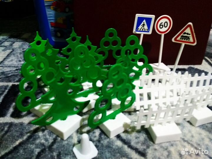 Лего Duplo железная дорога