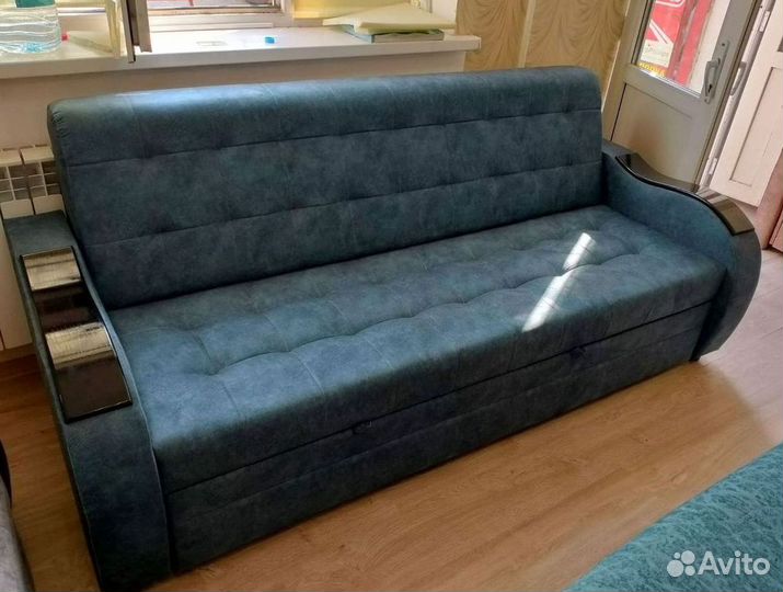 Прямой диван в наличии не б/у