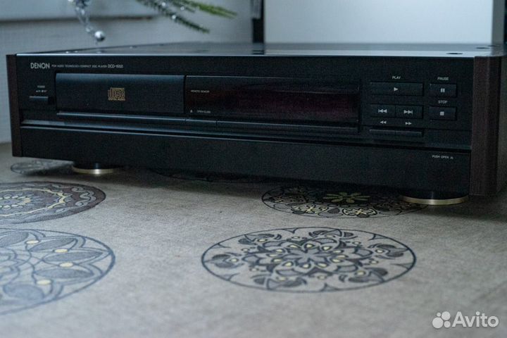 CD проигрыватель Denon DCD-1650