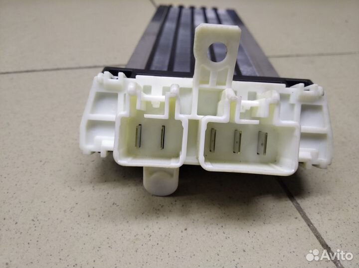 Радиатор отопителя электрический Hi Lux 2015