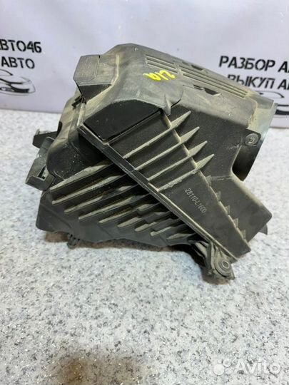 Корпус воздушного фильтра Kia Carnival 4 KA4 G6DT