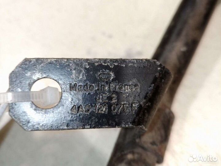 Трубка расширительного бачка Audi А6 С4