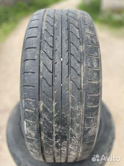 Yokohama Advan A10 215/50 R17