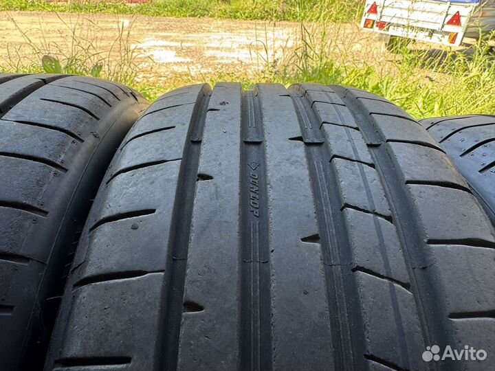 Dunlop Sport Maxx Race 225/45 R18 и 245/40 R18