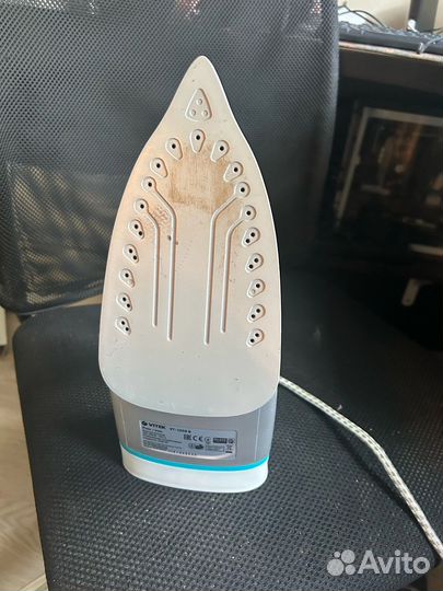 Утюг Vitek VT-1258 B