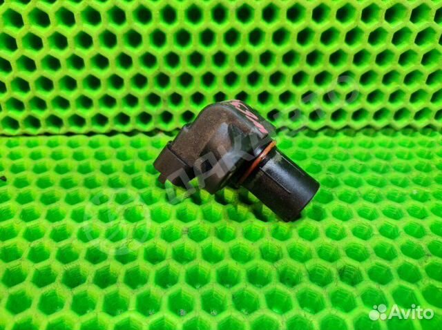 Датчик положения распредвала Mercedes-Benz C W202