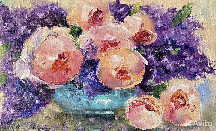 Красивая картина с пионами на холсте