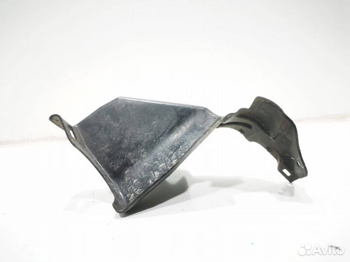 Кожух рулевой колонки BMW 3 51757274863