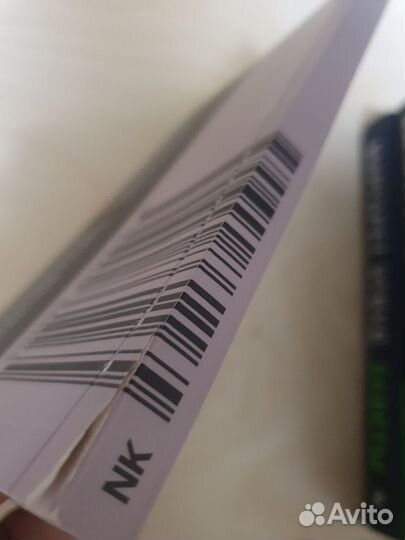 Большой выбор книг на русском разных жанров