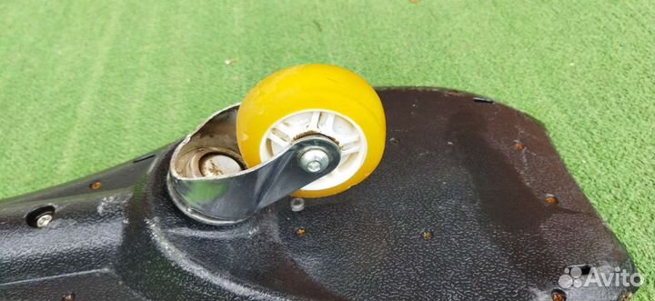 Двухколесный скейтборд