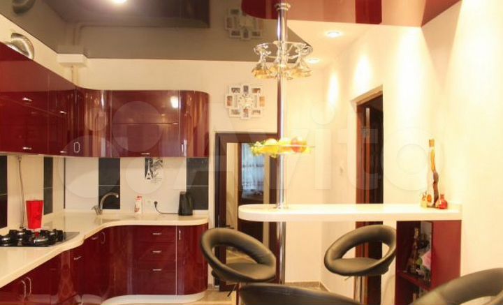 Дом 310 м² на участке 32 сот.