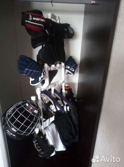 Вешалка для сушки хоккейной формы