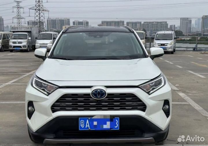 Toyota RAV4 2.5 AT, 2021, 33 244 км