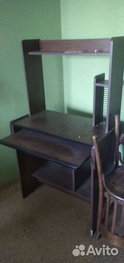 Стол компьютерный