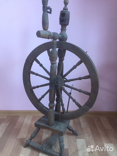 Прялка старинная