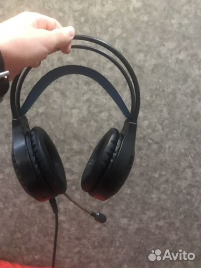 Игровые наушники с микрофоном