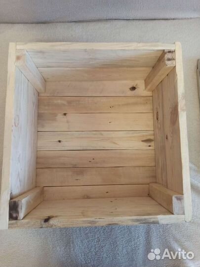 Деревянный ящик