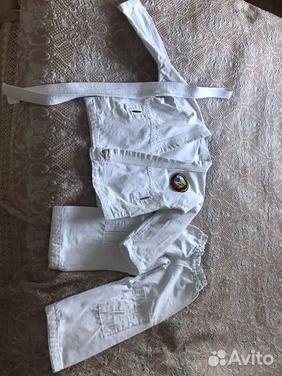 Продам кимоно для арб 122 размер