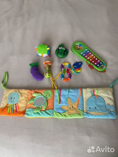 Детские игрушки для малыша пакетом tiny love