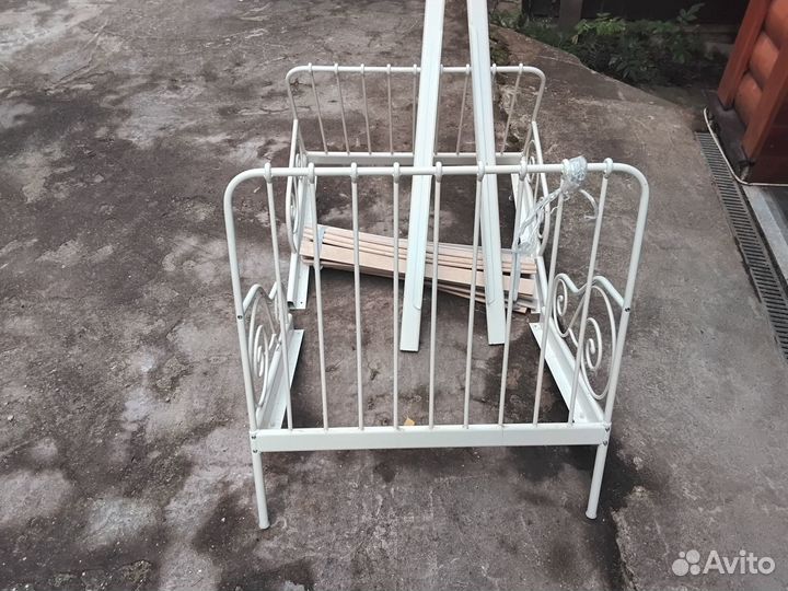 Детская кровать IKEA раздвижная металлическая
