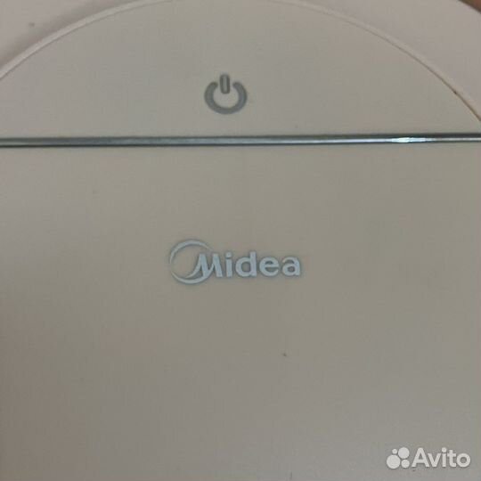 Робот пылесос midea