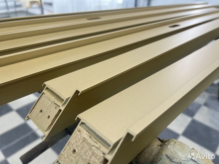 Покраска плинтуса из мдф и дюрополимера