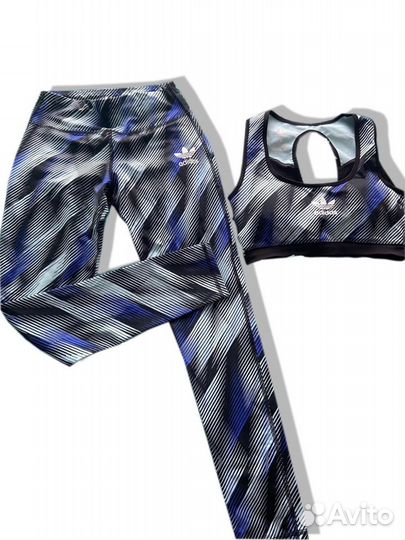 Спортивный костюм adidas