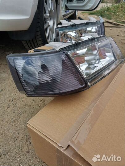 Фары Ваз 2110-2112, гладкое стекло, Black поворот