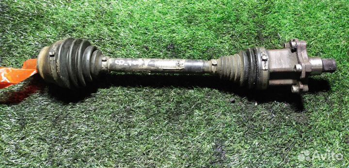 Полуось передняя Volkswagen Phaeton