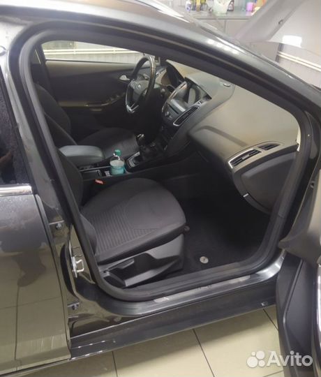 Ford Focus 1.6 МТ, 2018, 71 000 км