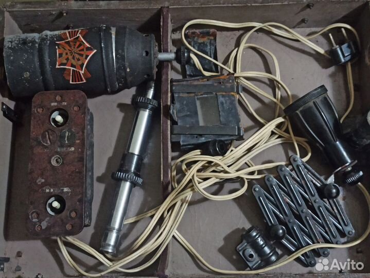 Фотоувеличитель в чемодане СССР 1959г