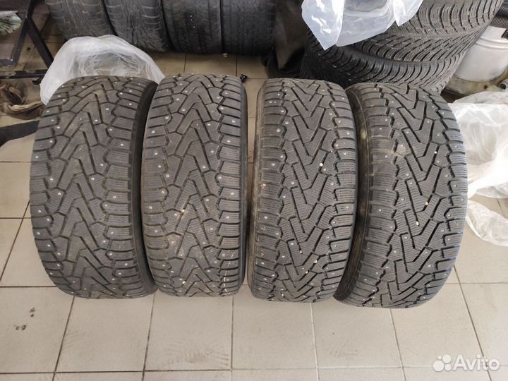 Зимние колеса на оригинальных дисках BMW X5 X6