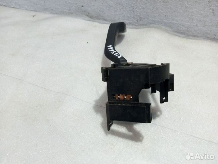 Переключатель стеклоочистителя volkswagen passat B3 Седан