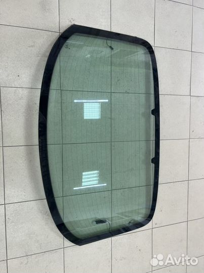 Стекло заднее Volkswagen Passat CC VW пассат сс