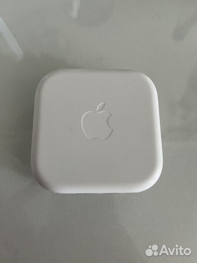 Оригинальные наушник EarPods с разъемом 3,5 мм