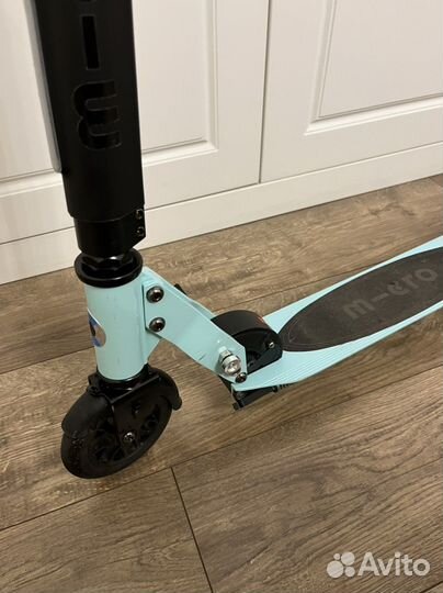 Самокат Micro Sprite Deluxe Мятный LED