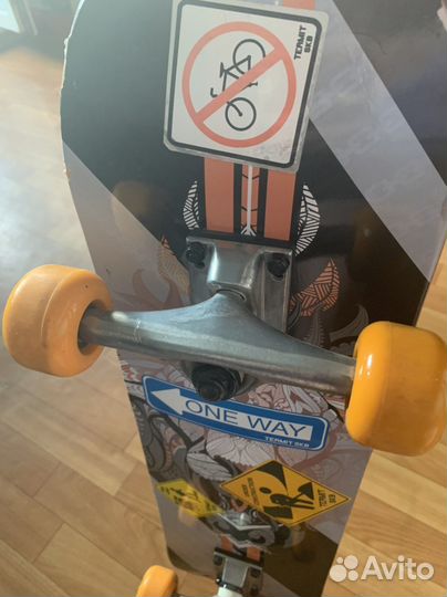 Скейтборд мало б/у