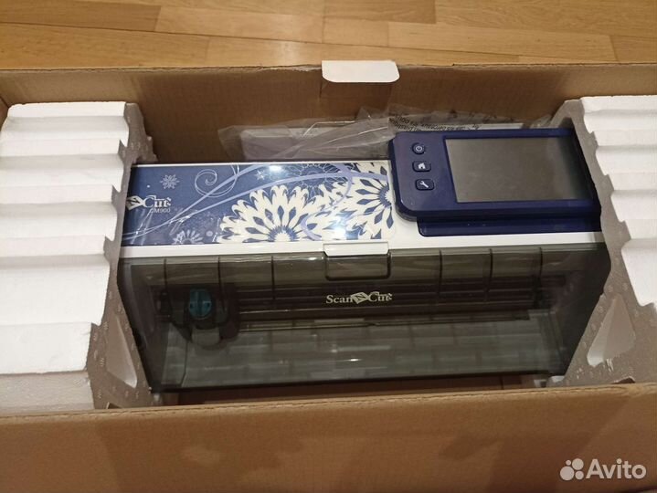 Раскройный плоттер Brother CM 900 ScanNCut