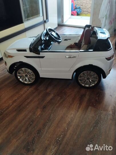 Детский электромобиль бу