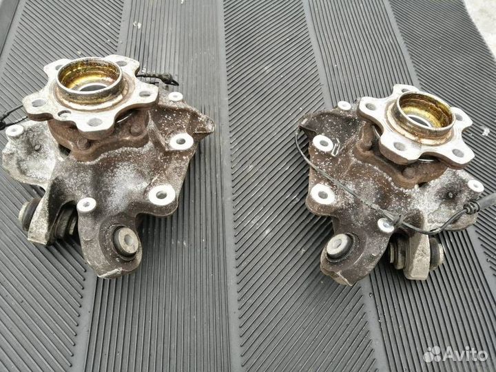 Кулак задней подвески правый в сборе BMW X3 G01