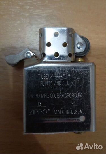 Зажигалка zippo