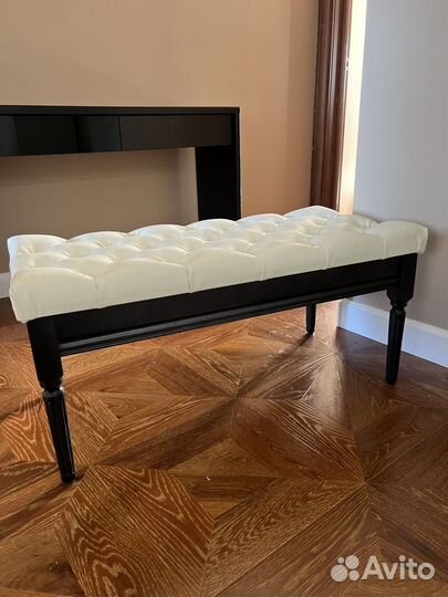 Банкетка в прихожую