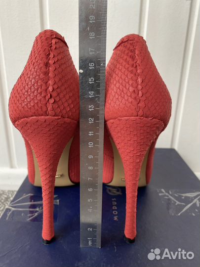 Туфли 39 размер новые