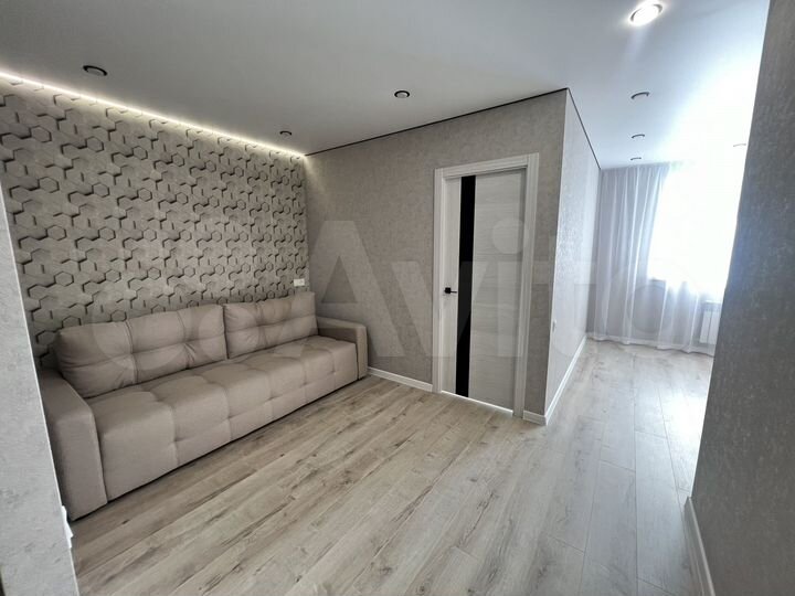 2-к. квартира, 37 м², 9/14 эт.