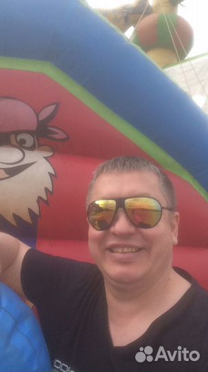 Шиномонтажник