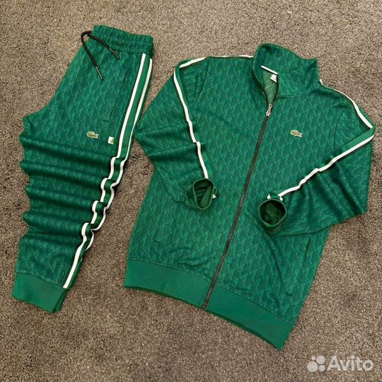 Спортивный костюм lacoste